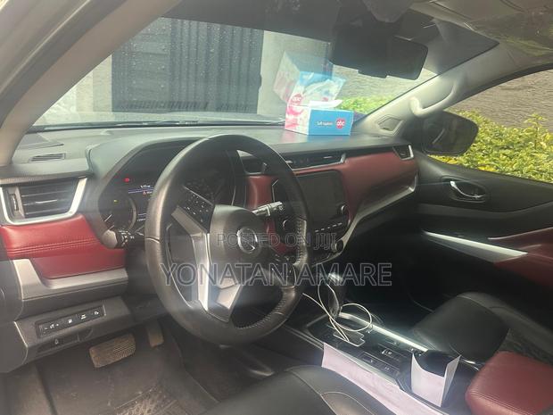 Nissan X-Trail 2023 Gray