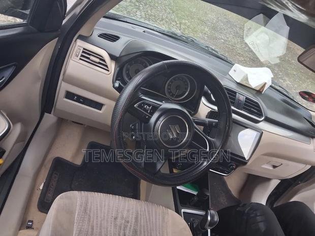Suzuki Dzire 2022 Gray