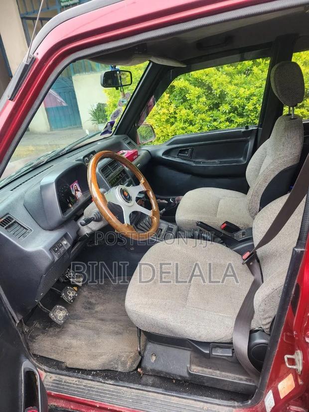 Suzuki Vitara 1991 Red