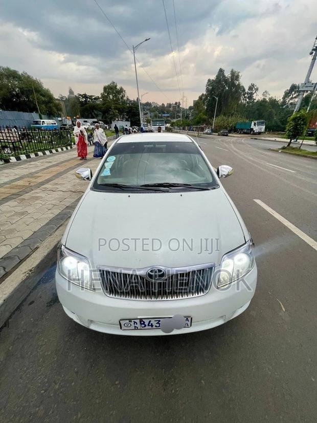 Toyota Corolla 2007 White