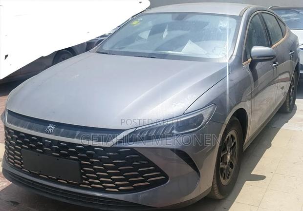 New BYD Qin L DM-i 2025 Gray