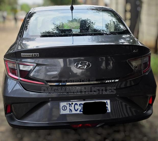 Hyundai I10 2022 Gray