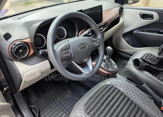 Hyundai I10 2022 Gray