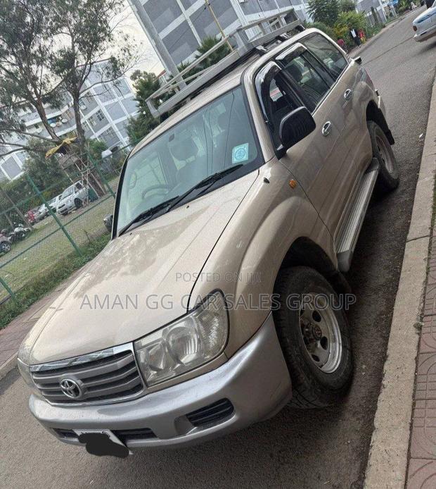 Toyota Land Cruiser 2007 Purple
