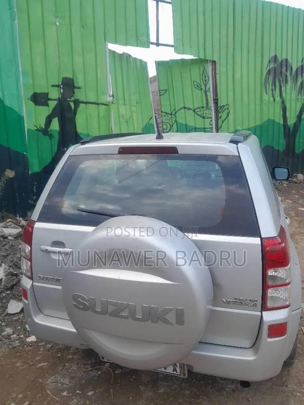 Suzuki Grand Vitara 2007 Silver