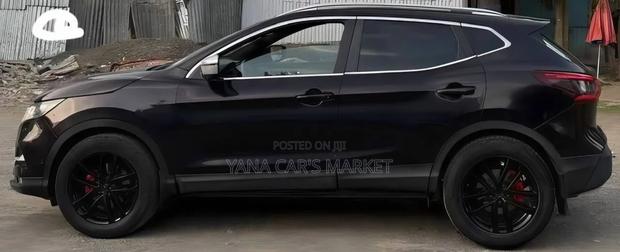 Nissan Qashqai 2018 Gray