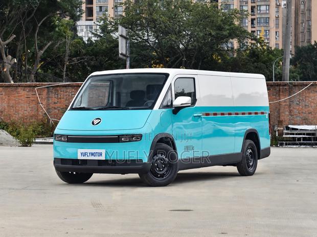 New Foton Sup 2025 White