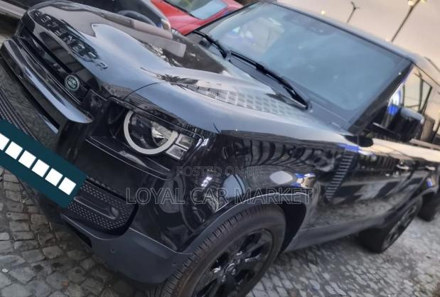 Land Rover Defender 2024 Black