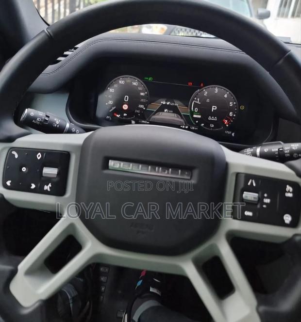 Land Rover Defender 2024 Black
