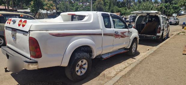 Toyota Hilux 2.5 D-4D Extra Cab 2008 White