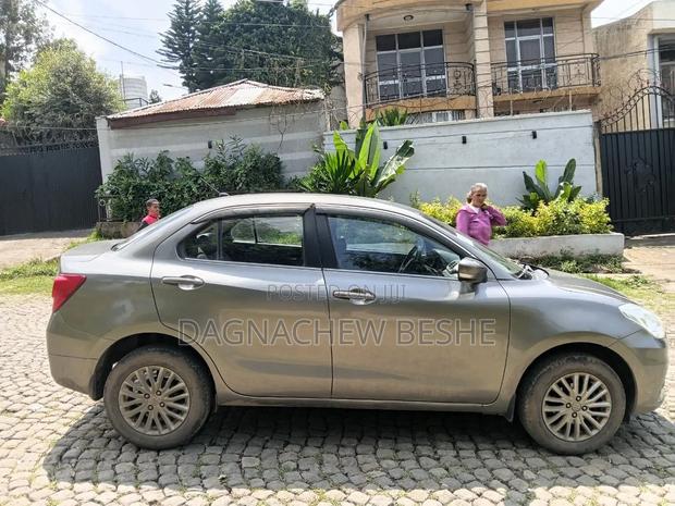 Suzuki Dzire 2022 Gray