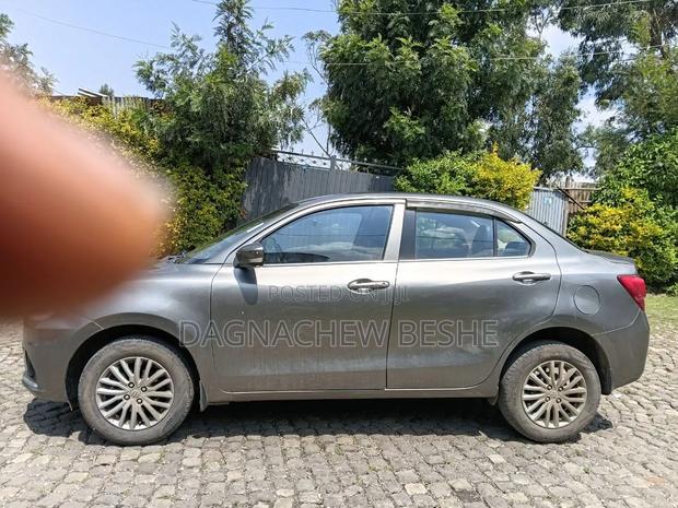 Suzuki Dzire 2022 Gray