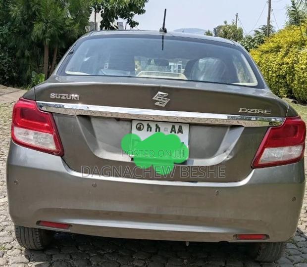 Suzuki Dzire 2022 Gray