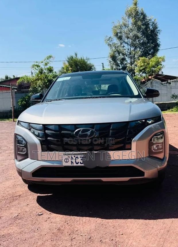 Hyundai Creta 2022 Silver