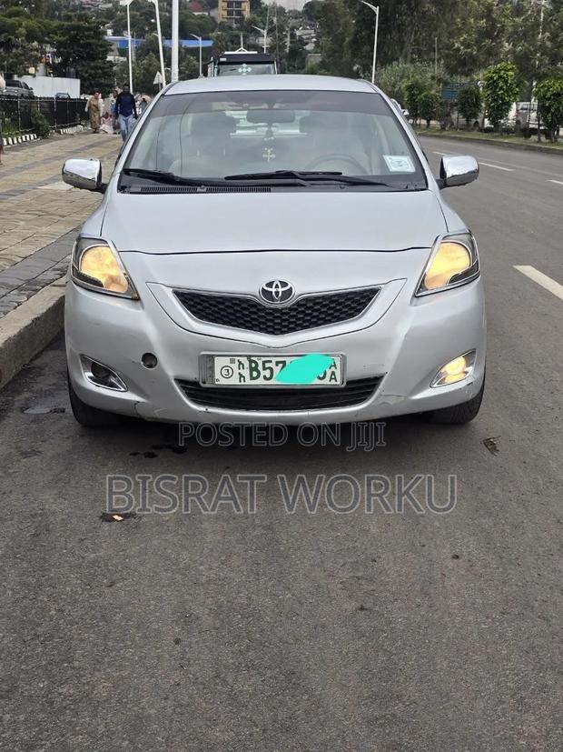 Toyota Yaris 2007 Silver