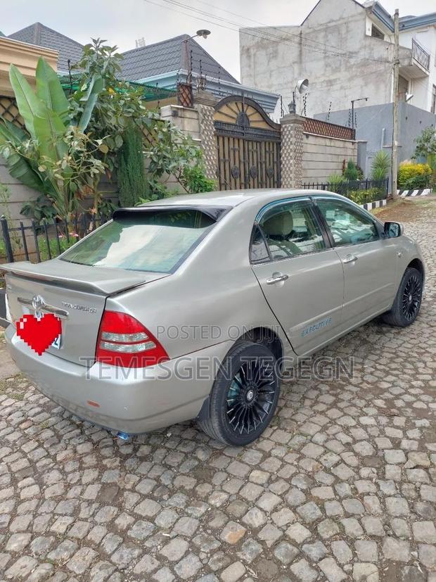 Toyota Corolla 2003
