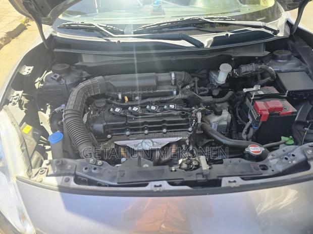 Suzuki Dzire 2022 Silver