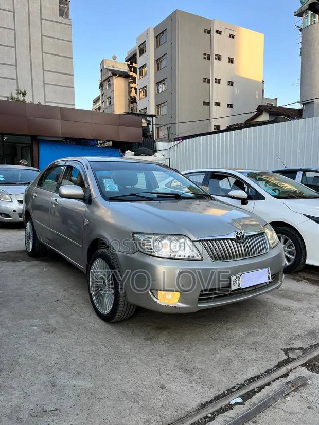 Toyota Corolla 2007 Gold