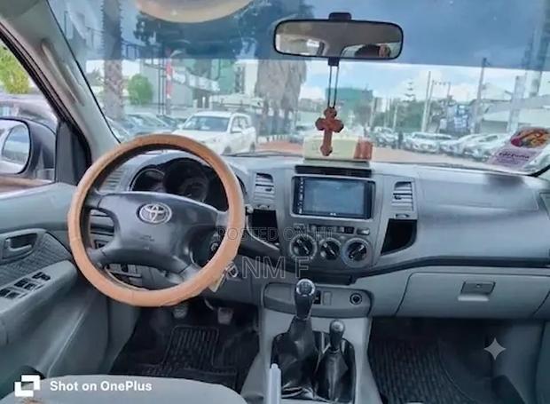 Toyota Hilux 3.0 D-4D Double Cab 4x4 Raider 2007 Silver