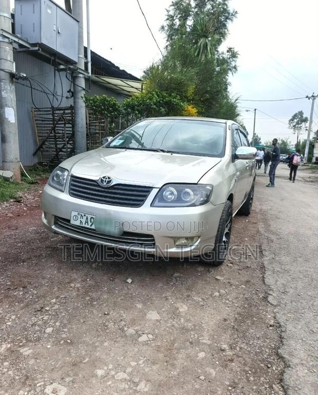 Toyota Corolla 2006 Gold