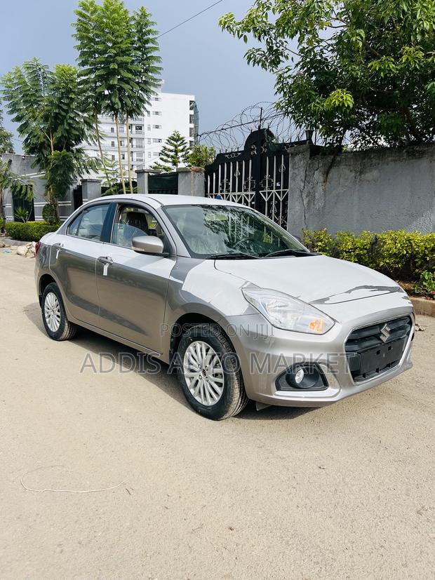 Suzuki Dzire 2023 Gray