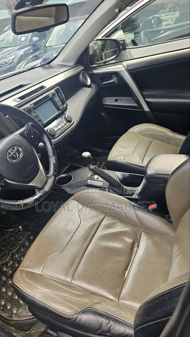 Toyota RAV4 2014 Black