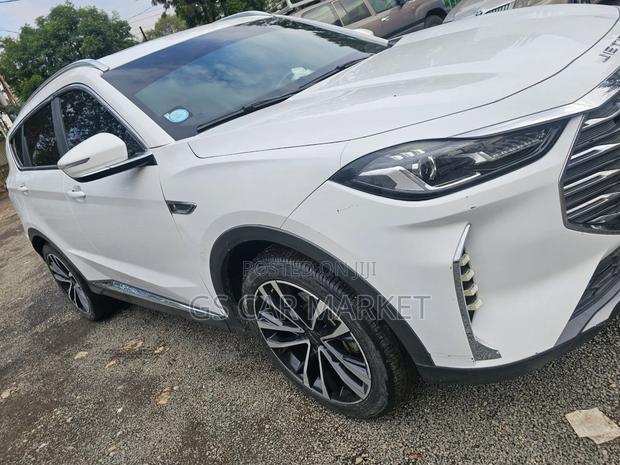 Jetour X70 Plus 1.5 7-Seater FWD 2022 White