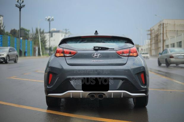 Hyundai Veloster 2019