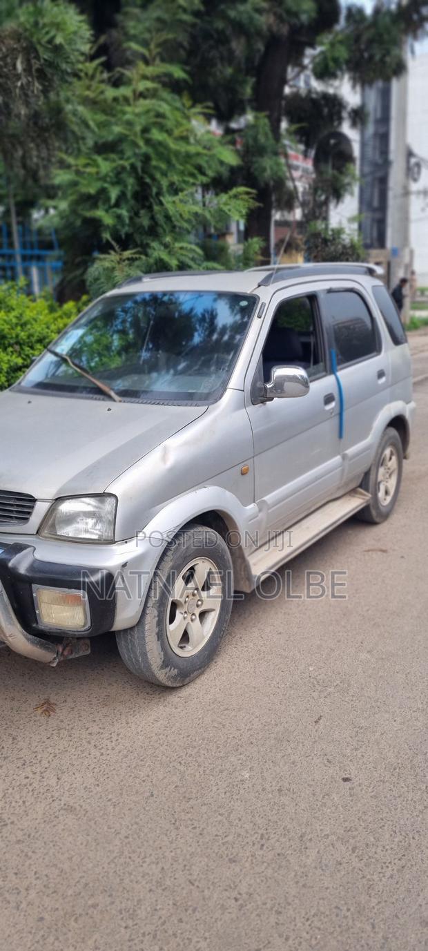 Daihatsu Terios 1999 Silver
