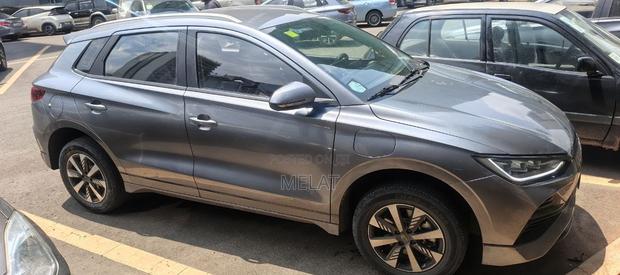 BYD E2 43 kWh 94 hp FWD 2024 Gray