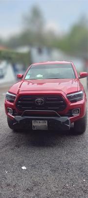 Toyota Tacoma 2018 Red for sale