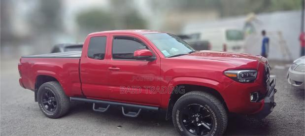 Toyota Tacoma 2018 Red
