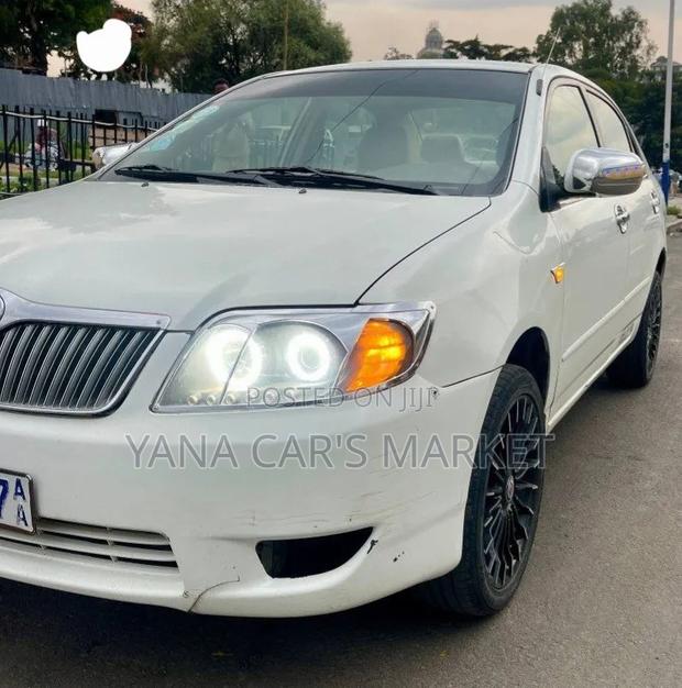 Toyota Corolla 2007 White