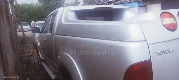 Toyota Hilux 2.5 D-4D Extra Cab 2008 White
