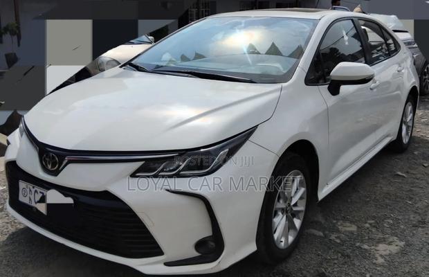 Toyota Corolla L 2022 White
