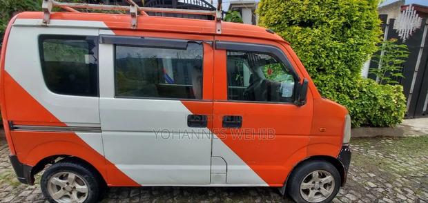 Suzuki Every Wagon 2005