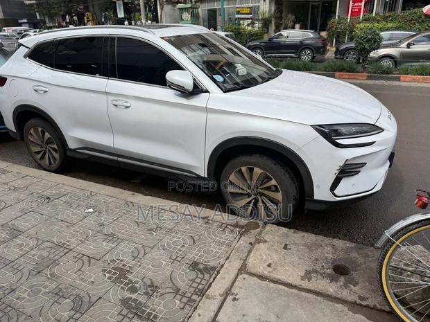 BYD Song Plus 2024 White