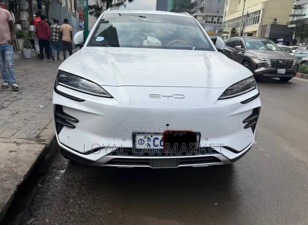 BYD Song Plus 2024 White
