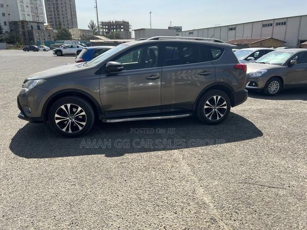 Toyota RAV4 2015 Teal