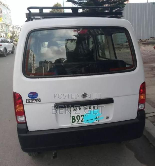 Suzuki Eeco 2024 White