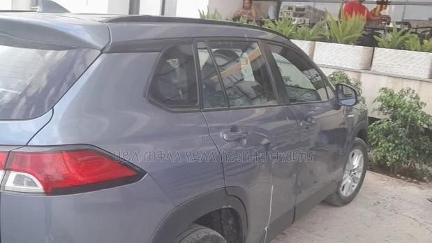 Toyota Corolla Cross Hybrid 2024 Beige