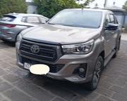 Toyota Hilux 2020 Gold for sale