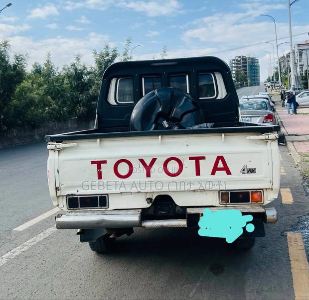 Toyota Land Cruiser 2020