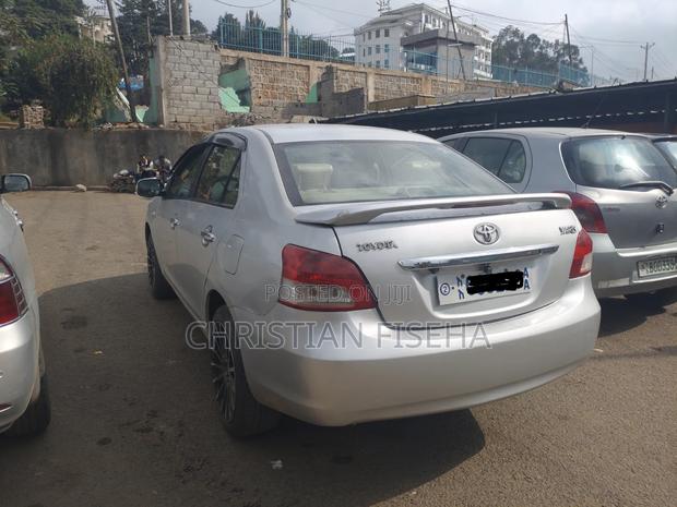 Toyota Yaris 2008 Silver