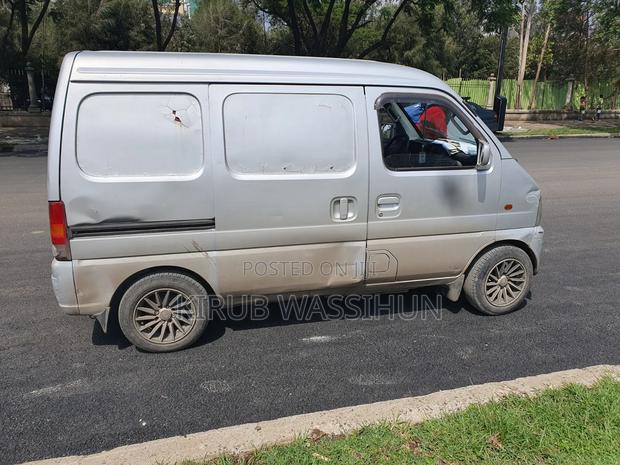 Suzuki Every Wagon 2004 Silver