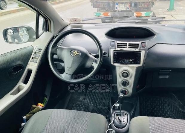 Toyota Yaris 2005 Blue