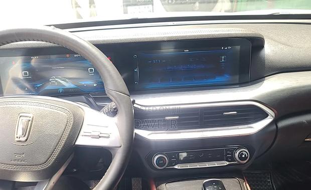 Bestune T77 1.2 FWD 2021 White
