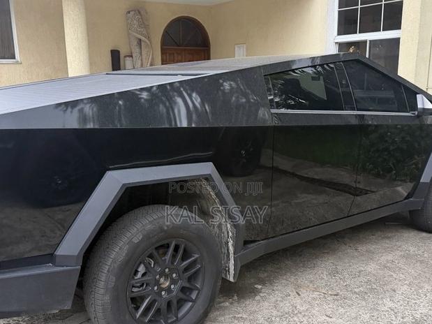 New Tesla Cybertruck 2024 Gray