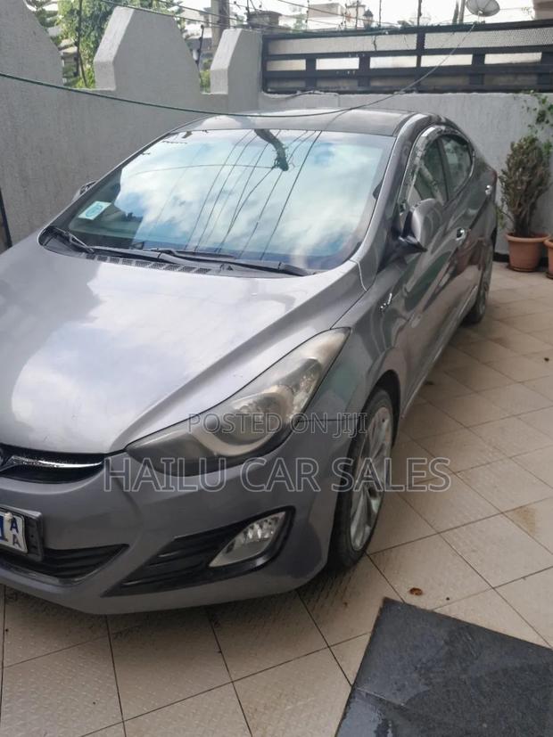 Hyundai Avante 2013 Silver