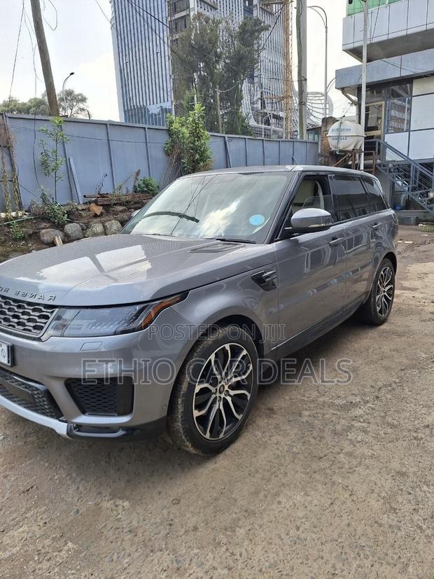 Land Rover Range Rover Sport 2025 Silver